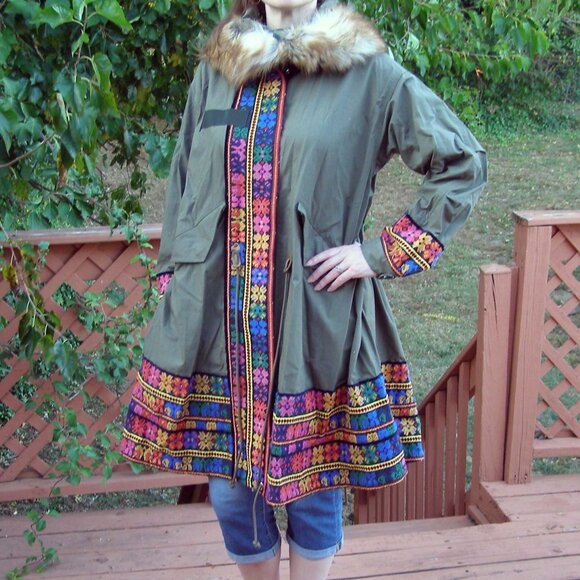 NEW! size L SACAI Green Embroidered Parka Coat - Picture 9 of 16